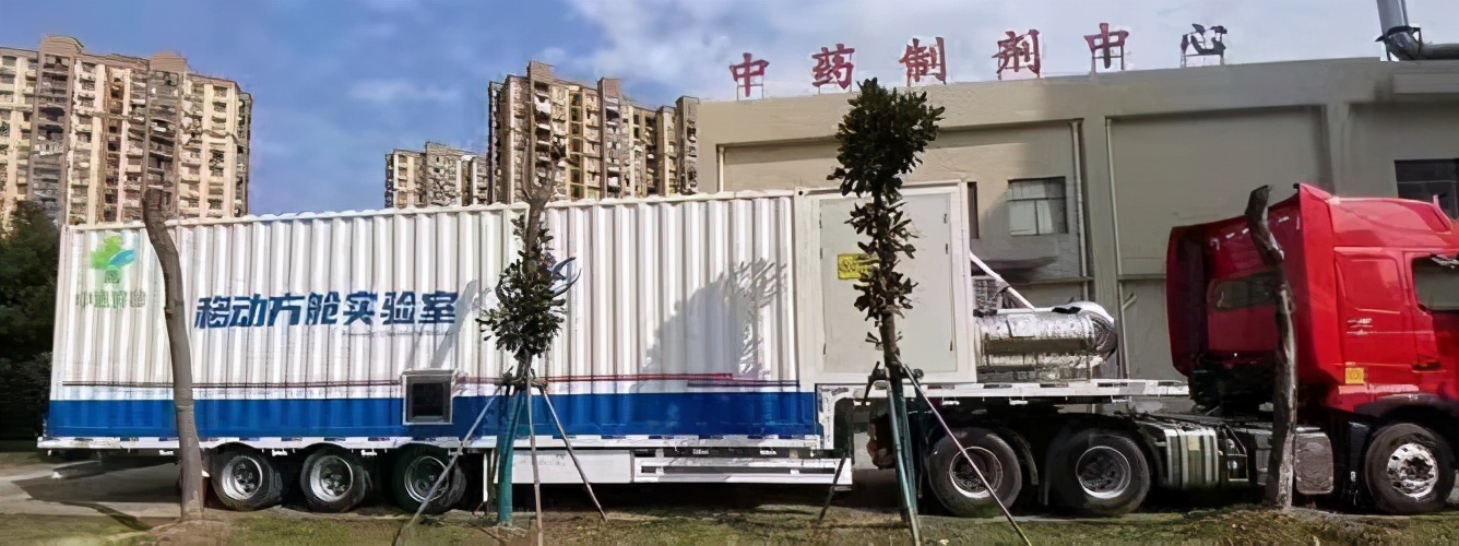 涓槈瀹滃痉,涓槈瀹滃痉鏂硅埍