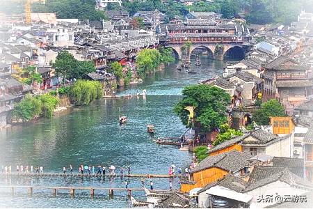 盘点湖南十大必玩景点,湖南旅游十大景点排行榜