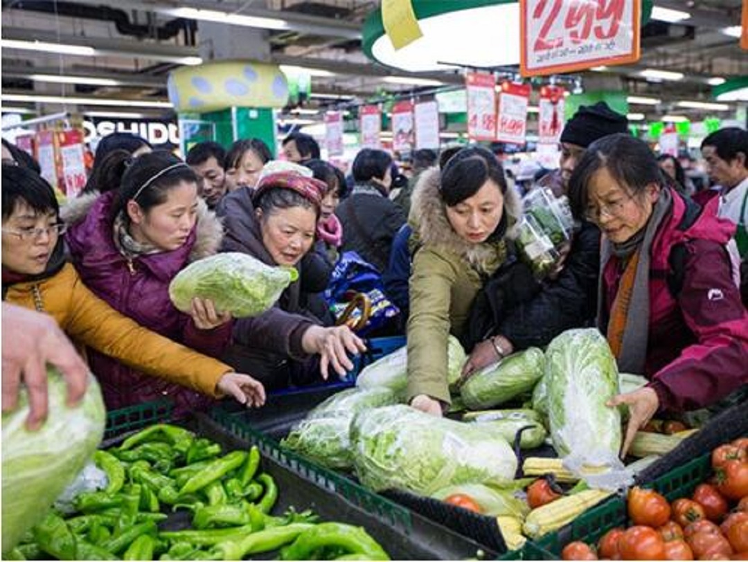 蔬菜超市老板利用“抱大腿”，年赚120万，直接买新房，值得学习