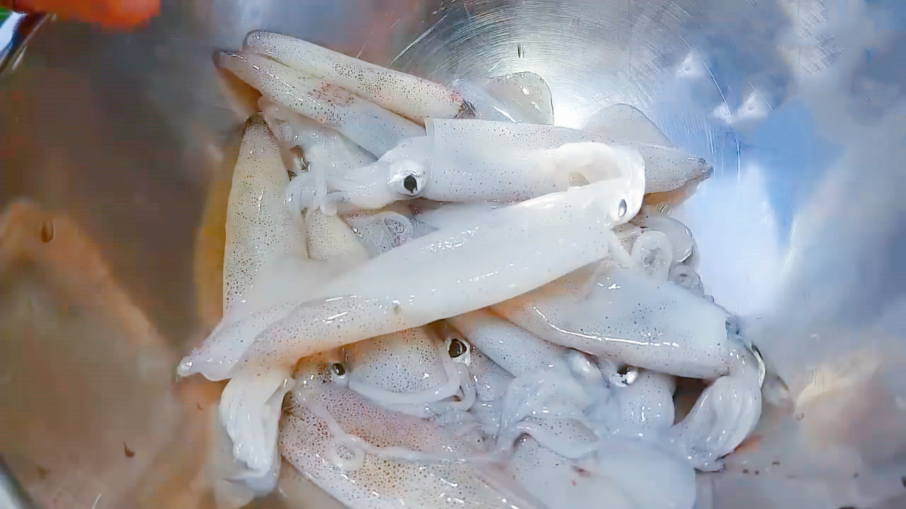 年夜饭第八道菜香酥大鱿鱼,鱿鱼潮汕年夜饭的做法大全