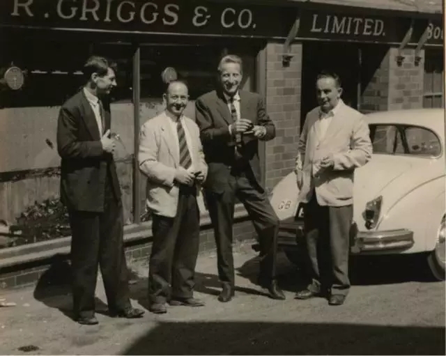 英伦风时髦马丁靴,英伦风炫酷马丁靴够不够帅