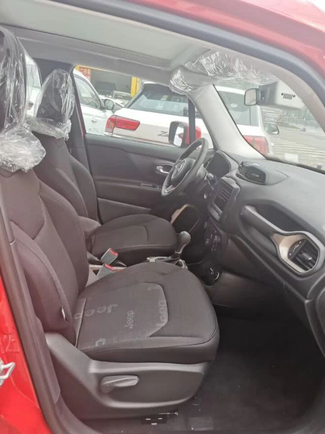 口碑最好的jeep车型和价格,吉姆尼2019款jeep自由侠