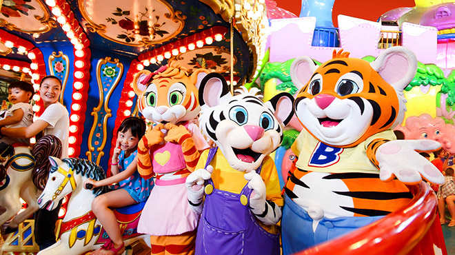 广州长隆欢乐世界互动,广东长隆欢乐世界最刺激的项目