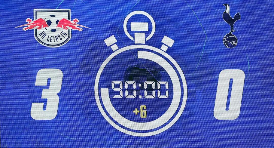 半程夺冠,欧冠三连冠和赛季6冠王