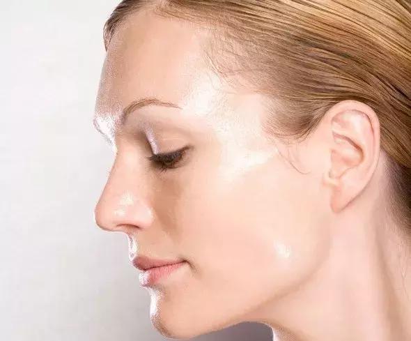 神仙水国外卖多少钱一瓶,全球购的神仙水版本