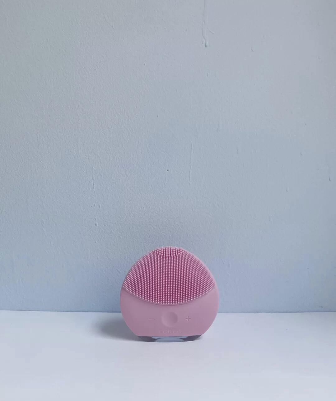 李兰迪卸妆视频：大大方方分享素颜，用的产品也很平价