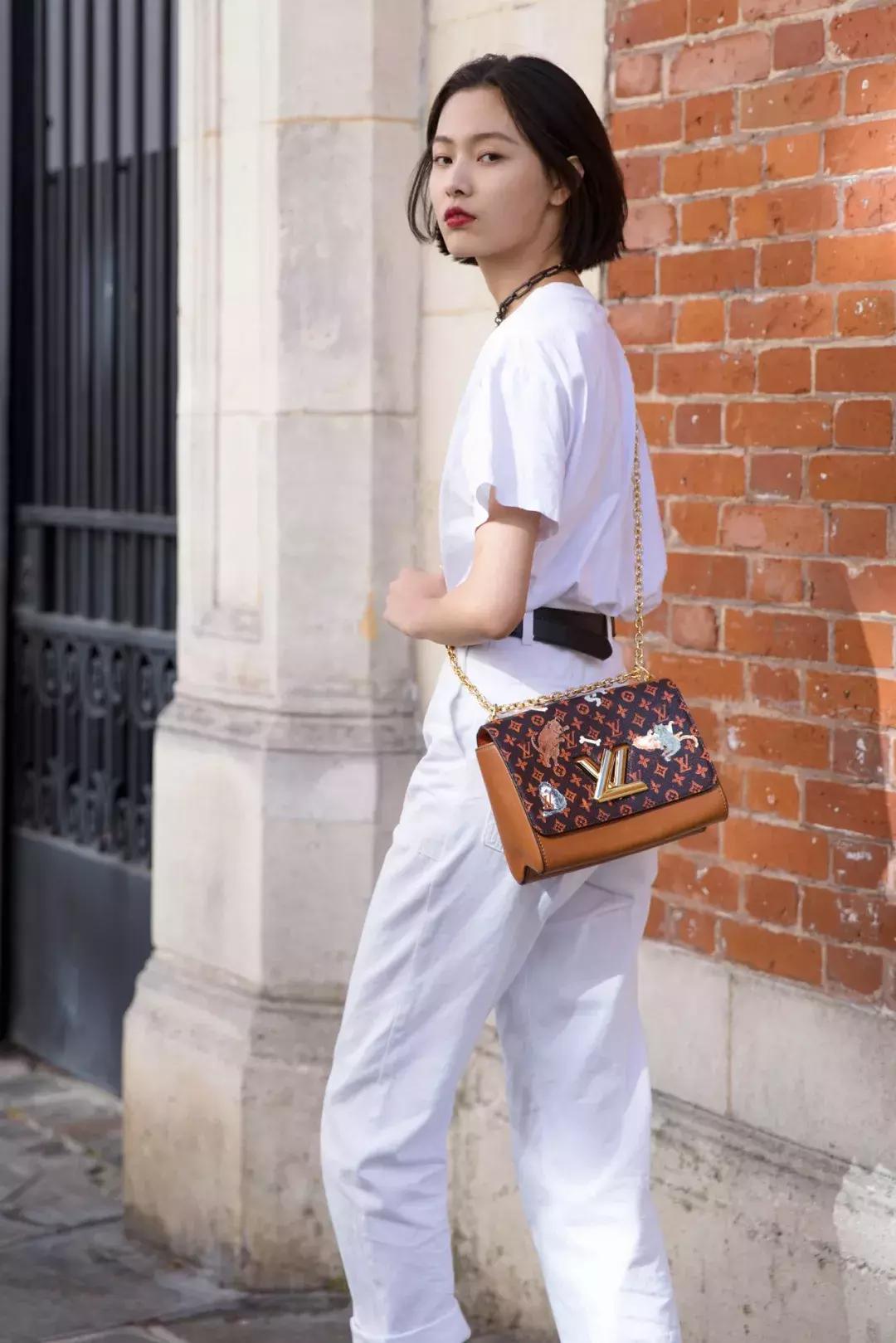 明星们买这个包时，都是“批发”的吗？