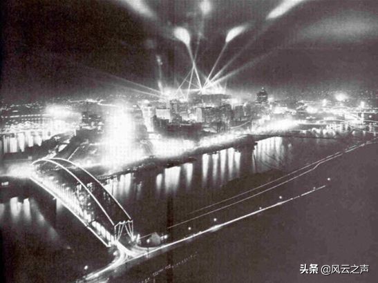 西方的人物和组织(4):爱德华·伯内斯|CHS