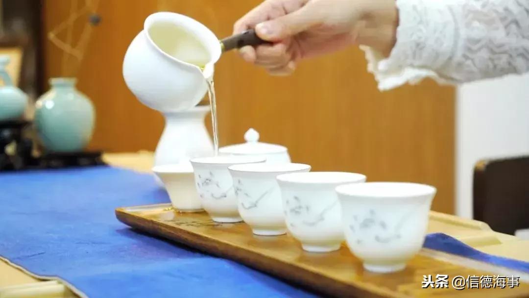 中韩客滚航线,探秘首艘国产大邮轮