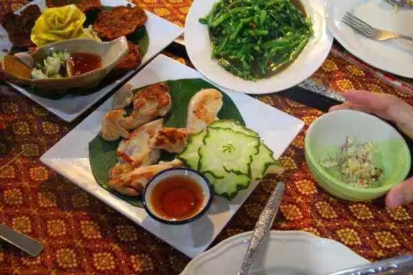 普吉岛帆船一日游推荐,普吉岛双体帆船日落游