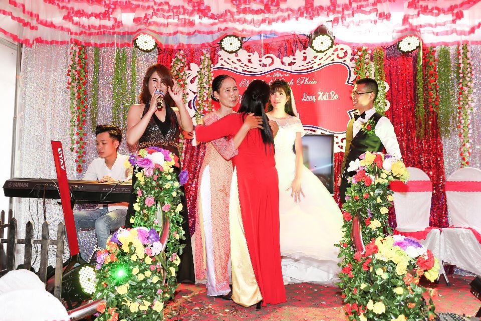 娶越南媳妇需要办什么手续,中国娶越南的媳妇需要办哪些证件