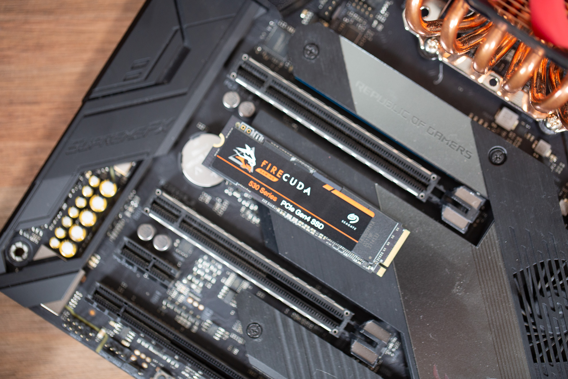 读写速度700m的固态硬盘,读写速度快的ssd硬盘