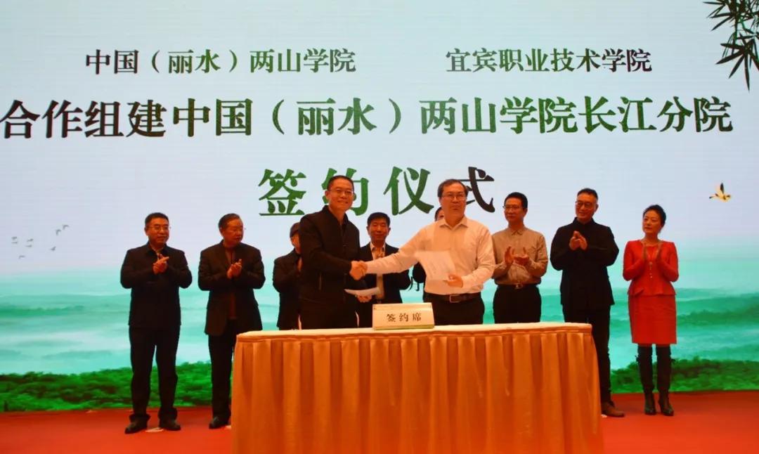 四川省共有45所高职院校,四川高职院校排名单招