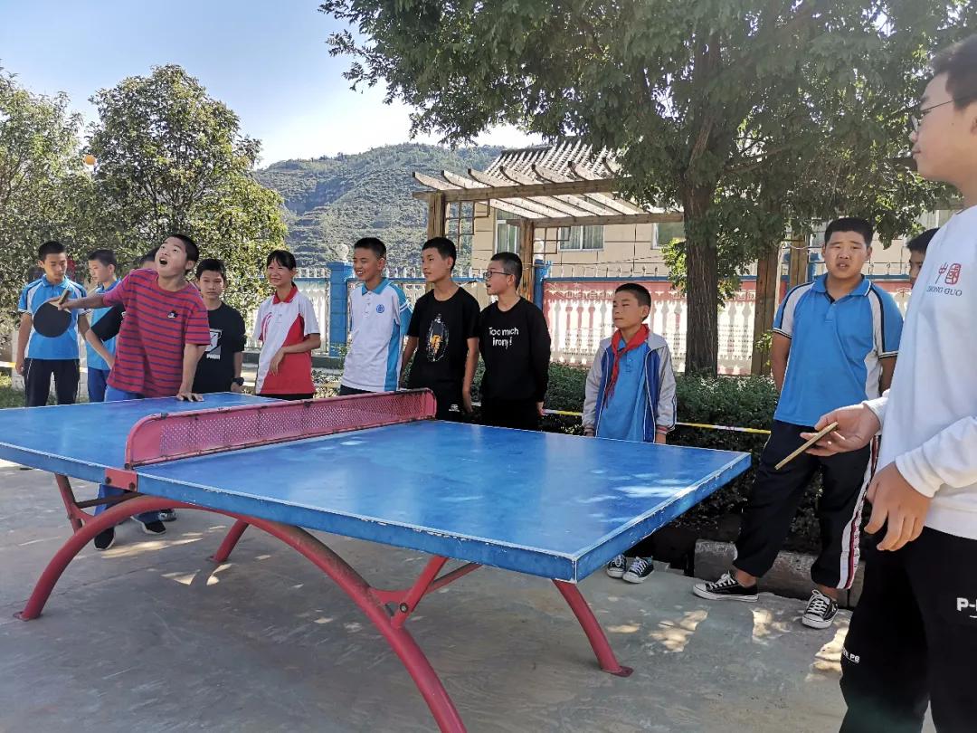 大山里的学校,大山里的学校生活图片