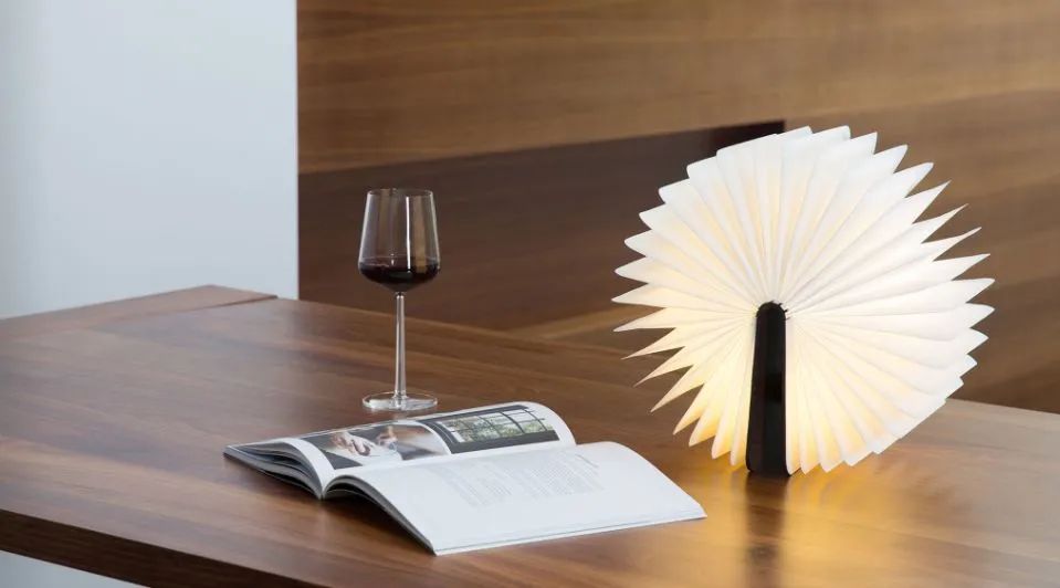 像布又像纸，广告物料材料—撕不烂的黑科技