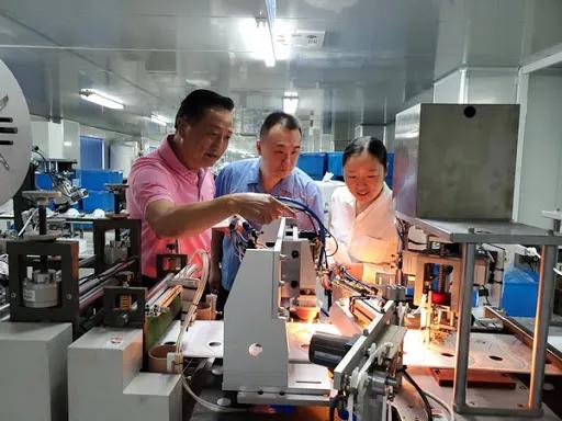 美国疾控中心,正忙着帮一个中国口罩品牌打假