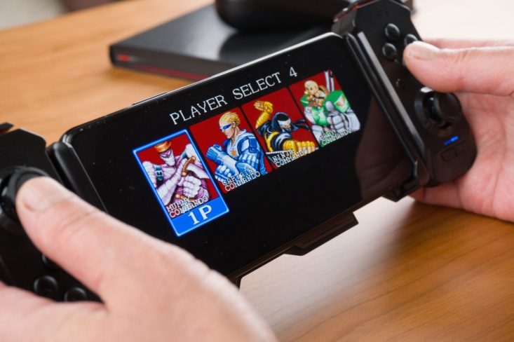 手柄用户欺负普通玩家?用北通H2打和平精英,还有超多游戏演示