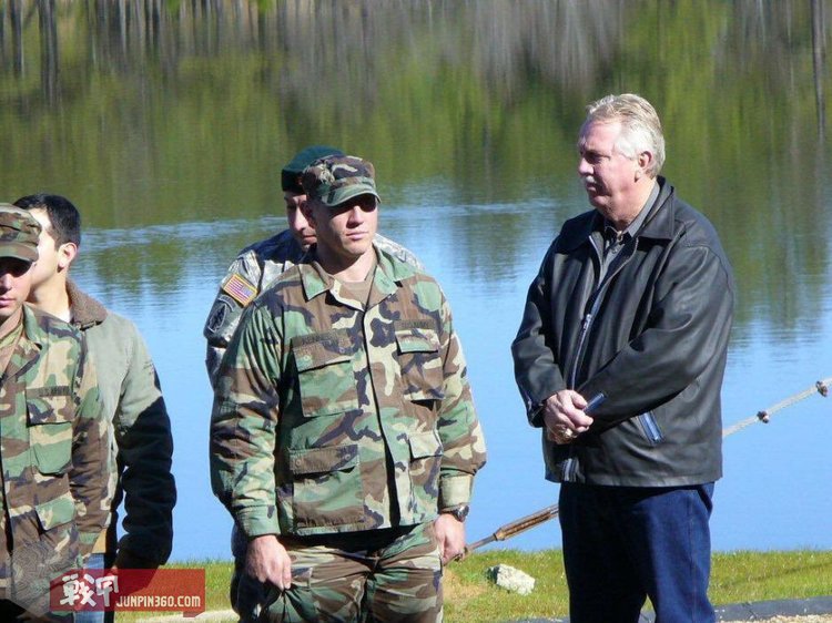 鎴樼敳杞伴福灏忚,鎴樼敳杞伴福璀﹀姟瀹炴垬瑙嗛