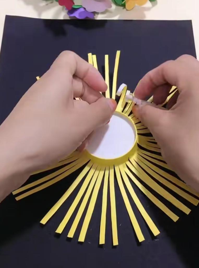 小朋友用一次性纸杯做手工制作,幼儿园一次性纸杯做垃圾分类手工