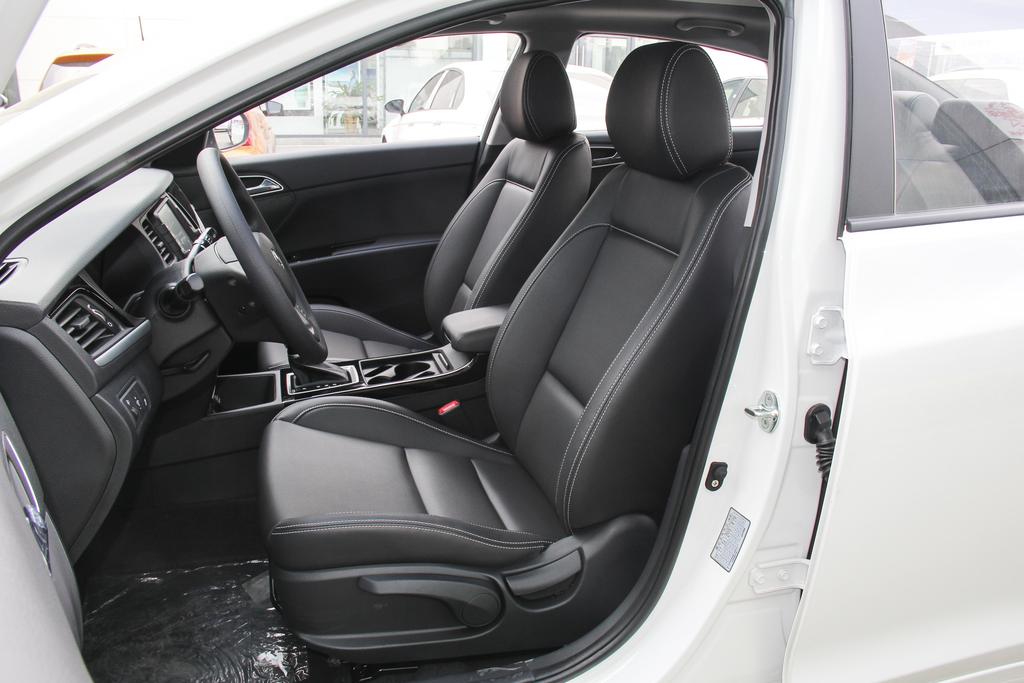 中型轿车性价比高推荐,中型轿车3万左右推荐