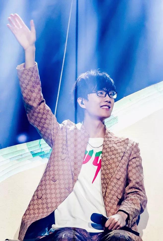 许嵩十年的古风歌,许嵩十年间的作品