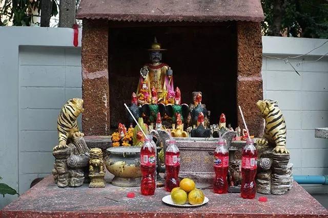 草莓芬达泰国,泰国路边的东西千万不要乱捡