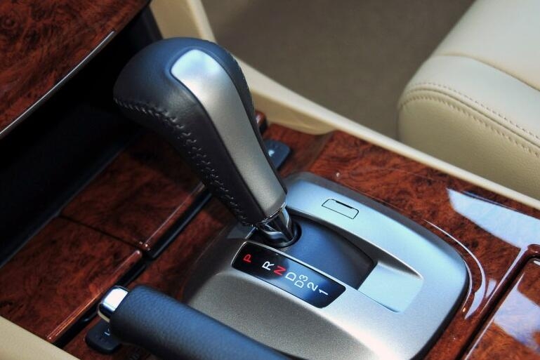 最省油的本田车小型两厢,省油耐用二手车本田雅阁