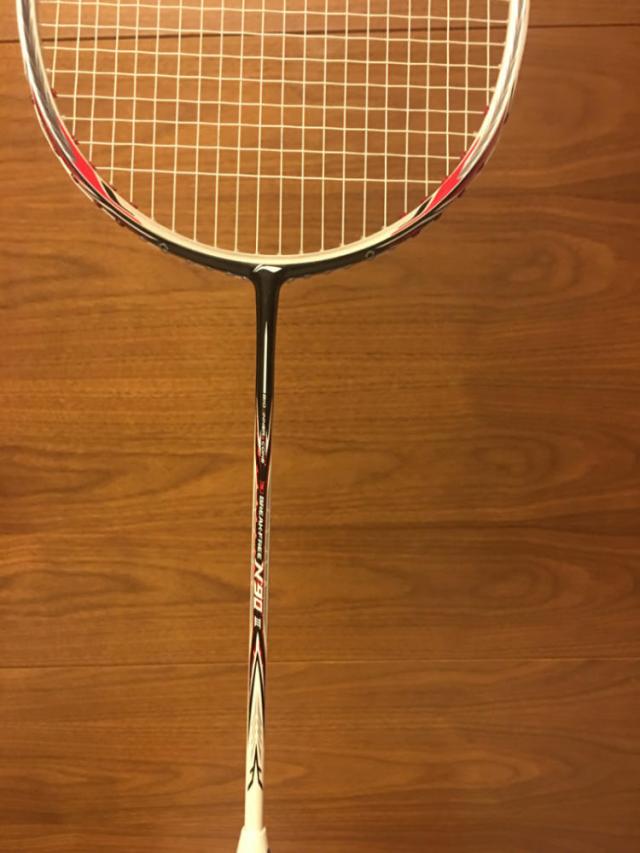 关于李宁羽毛球拍的介绍,李宁ws72s羽毛球拍