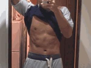 虐腹8分钟腹肌训练及动作要领,健腹轮腹肌训练方法七天出腹肌