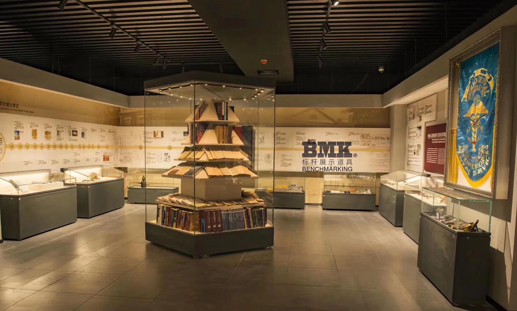 南京展柜厂家,南京展柜定制厂家