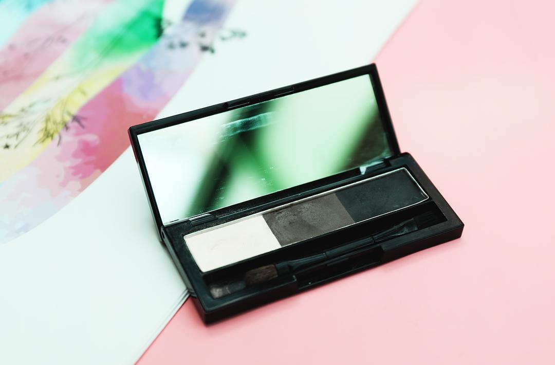 女生必买十大美妆清单,贫民窟女孩100元以下好物推荐