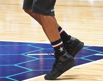 莱昂纳德新百伦3,莱昂纳德新百伦战靴