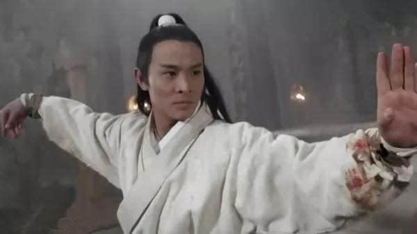 日本联赛平均退役年龄仅为24.5岁，为何日本足球依然成绩显著？