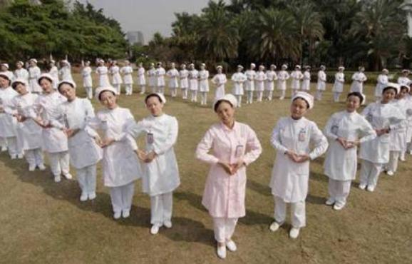 理科女生高薪专业,女生未来就业前景好薪酬高的专业