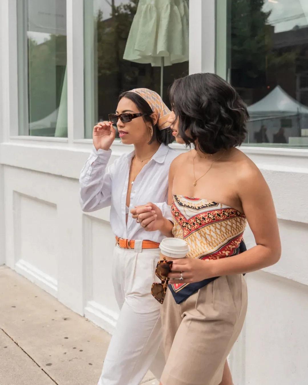 丝巾的100种系法,90x90方形丝巾的系法慢动作视频