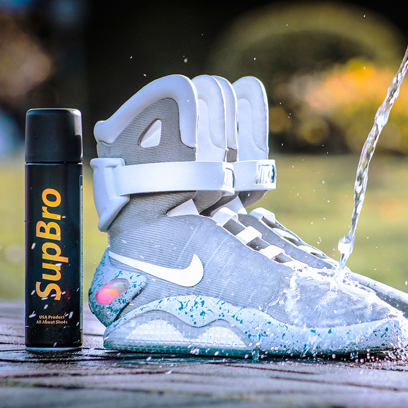 新买的aj穿不进,刚买的aj穿着磨脚