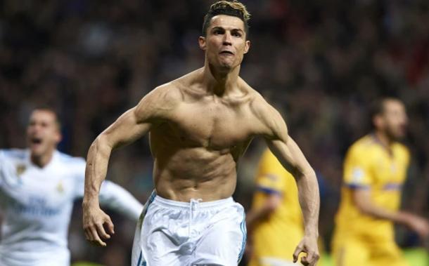 世界足球运动员周薪收入排名,足球运动员工资是谁发的