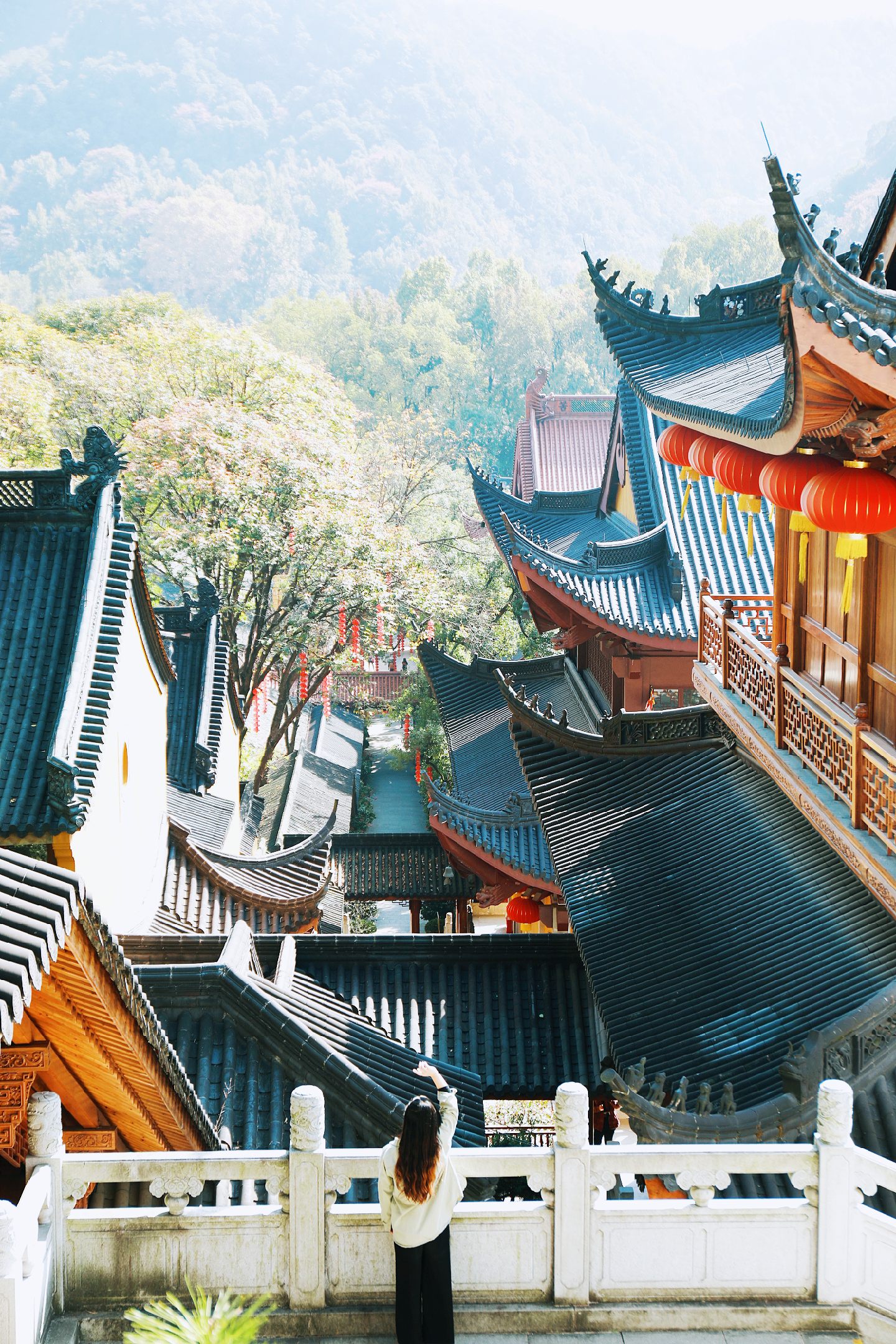 杭州人最喜欢去的寺,杭州寺庙灵隐寺一天游玩