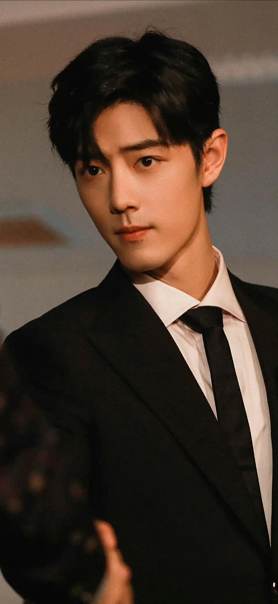 肖战成为gucci代言人的过程,kai与肖战谁是gucci全球代言人