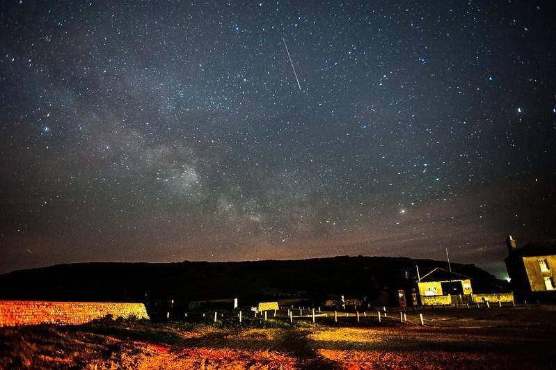 什么是陨石视频,什么叫陨石长什么样子