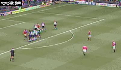 怎么打贝克汉姆的弧线球,如何踢出香蕉球射门教程