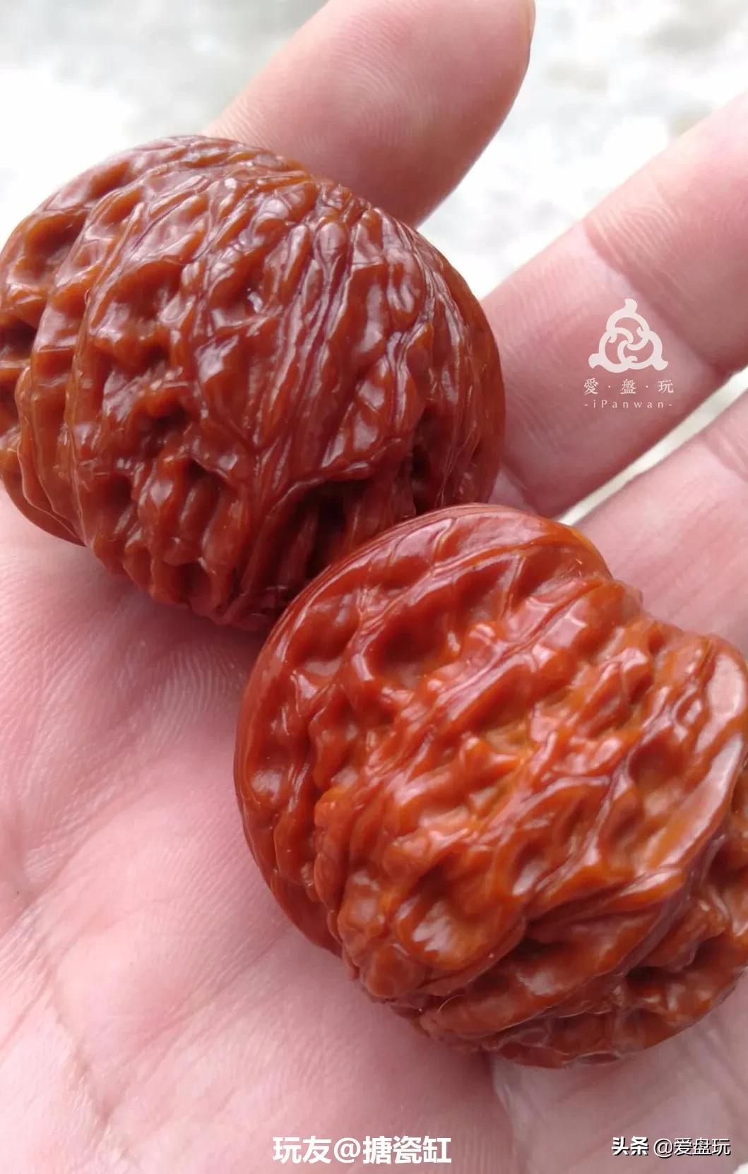 盘玩的核桃脏了怎样清洗,如何清理盘过的核桃