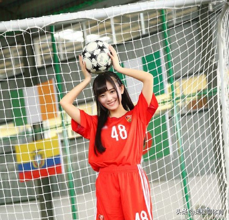 黄圣依关晓彤照片,明星也追星杨紫赵薇