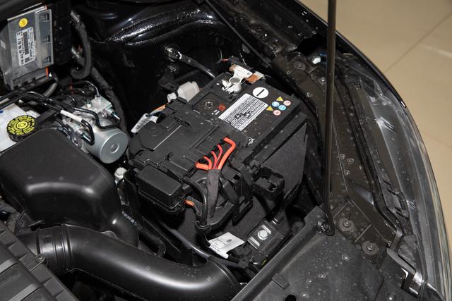 家用代步买桑塔纳还是帕萨特,家用桑塔纳怎么选配置