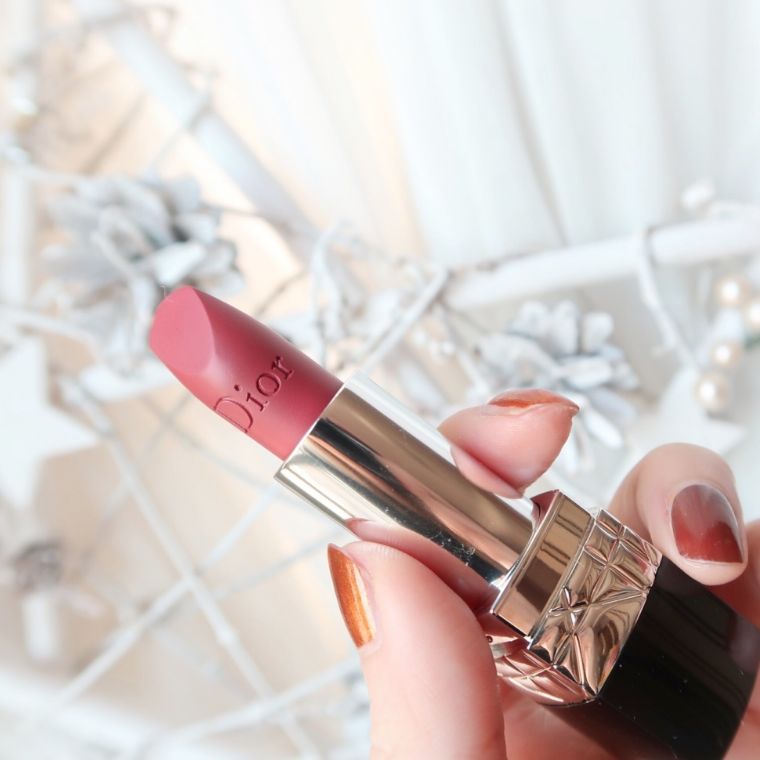 李佳琦推荐，大牌口红最值得购买的豆沙色！你有没有？