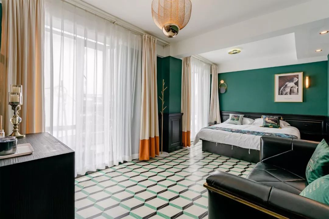 藏在海边的摩洛哥花园！夫妻俩不懂设计，却打造出厦门...