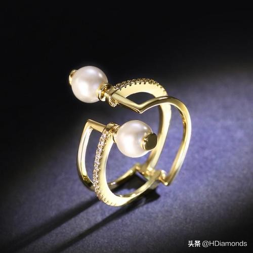 蓝宝石戒指有哪些款式好看简单,翡翠镶嵌戒指款式最新图片