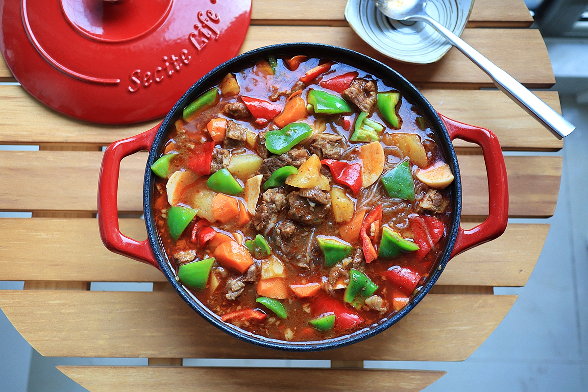 番茄味火锅底料做牛肉,牛肉焖火锅底料