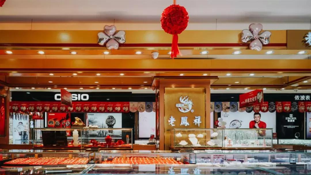 准大学生们！请收下来自郑州百货大楼的开学大礼包