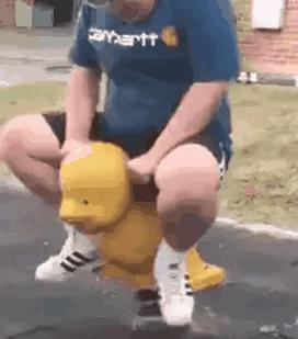 女主管换了新的电脑,女上司换了新电脑